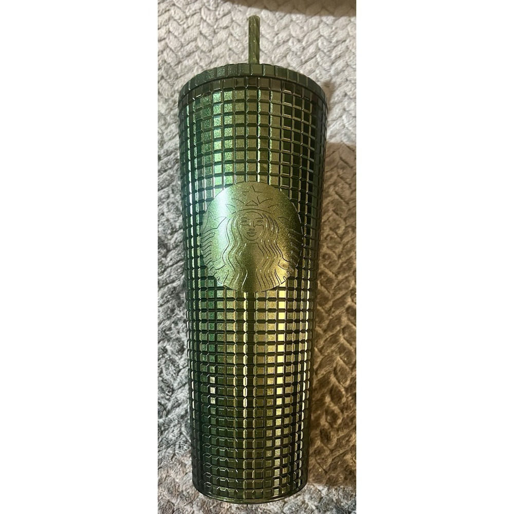 Starbucks 2021 Winter Holiday Grid Tumbler Cold Cup 24oz Green Christmas